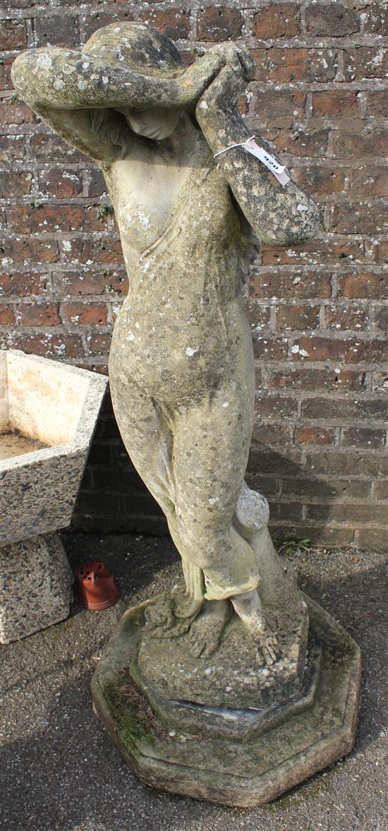 Reconstituted stone garden figure, Venus surprised(-)